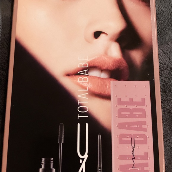 All authentic! Brand new! Prices starts from $15 and up … - Picture 16 of 16